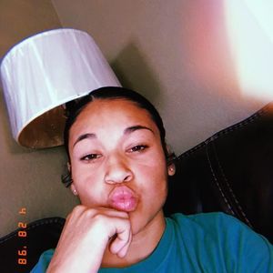 Meet your Posher, Alaina